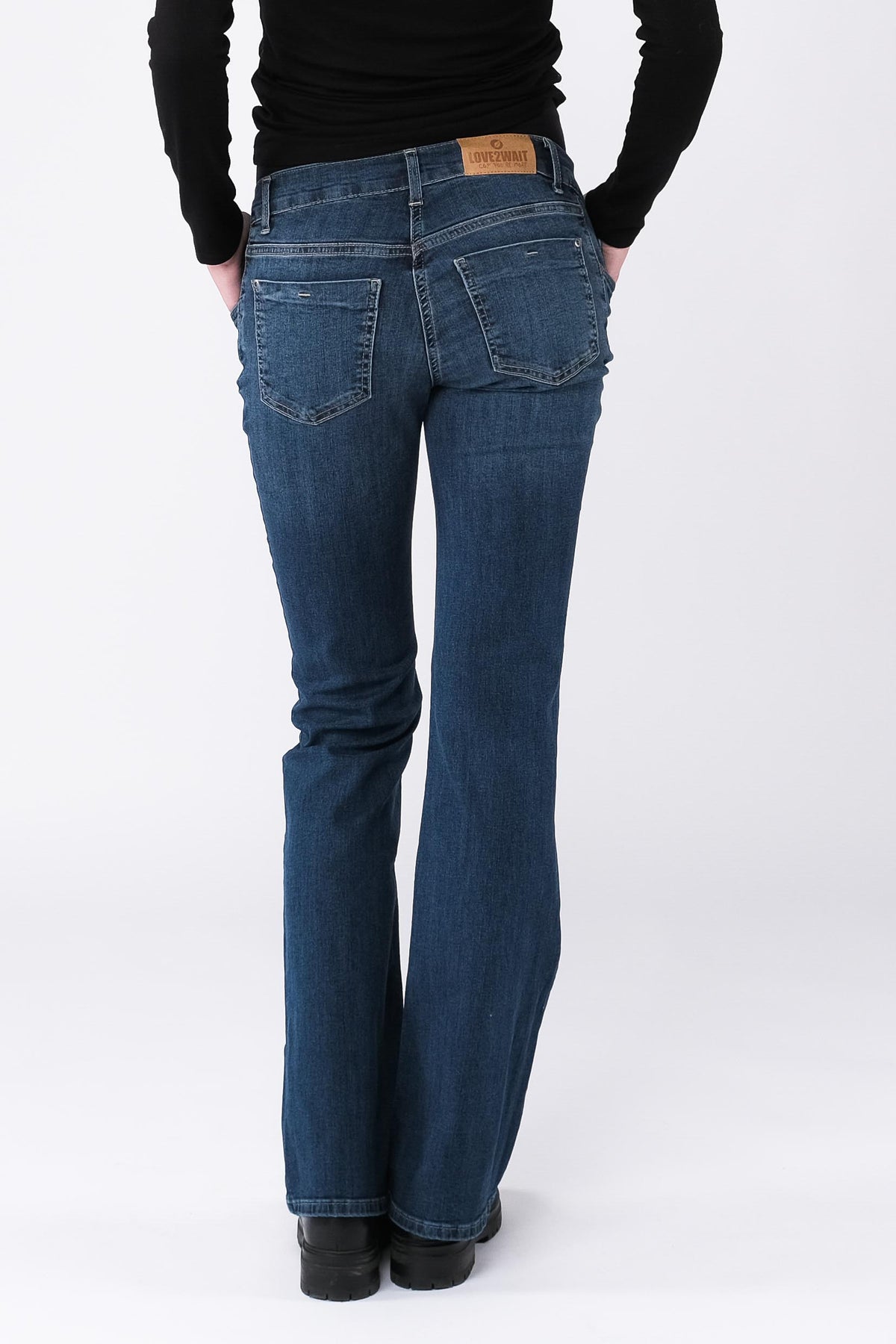 Judy Flared Fit | Stone Wash