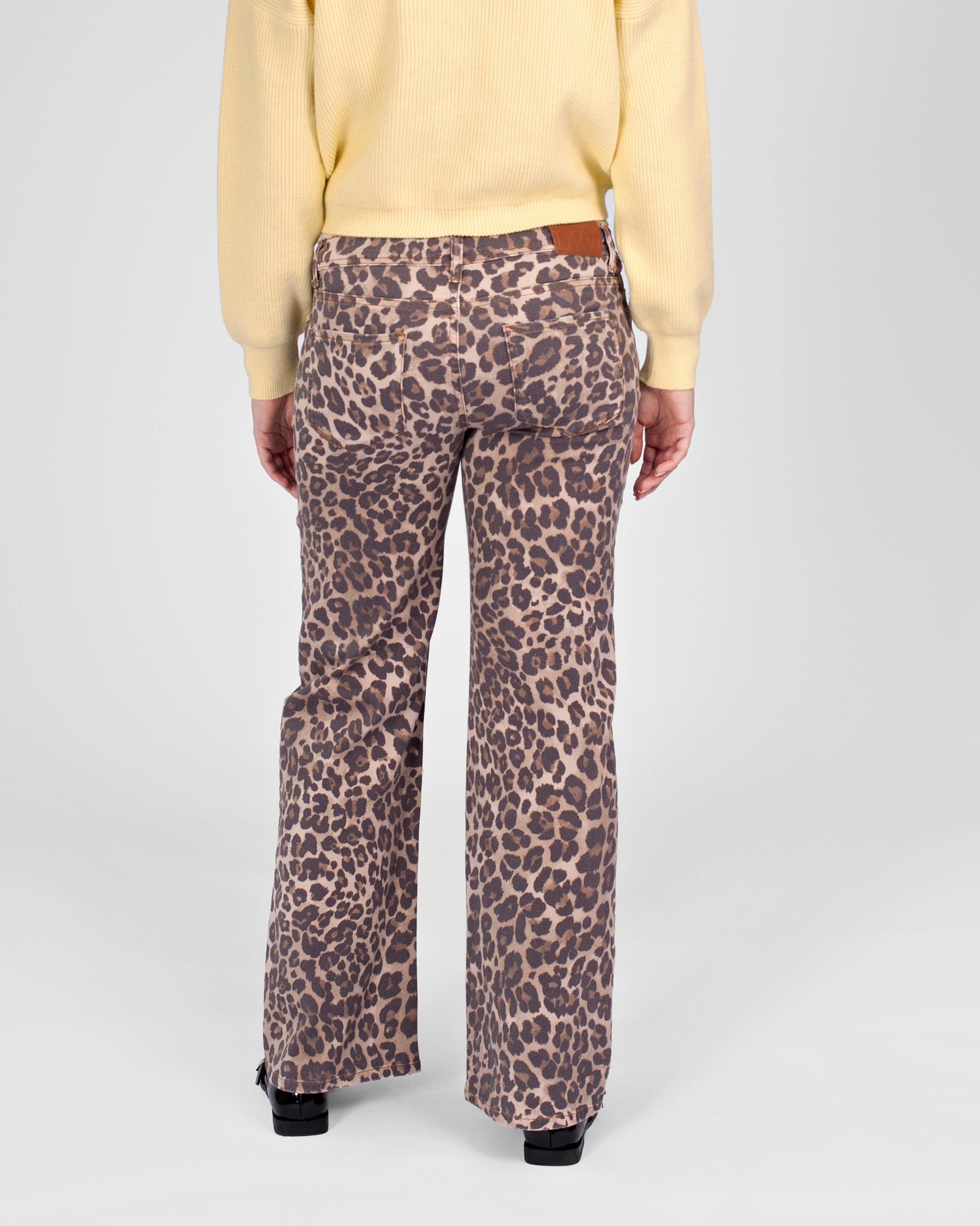 Jeans Julia Sustainable 32" Wide leg | AOP Taupe Animal